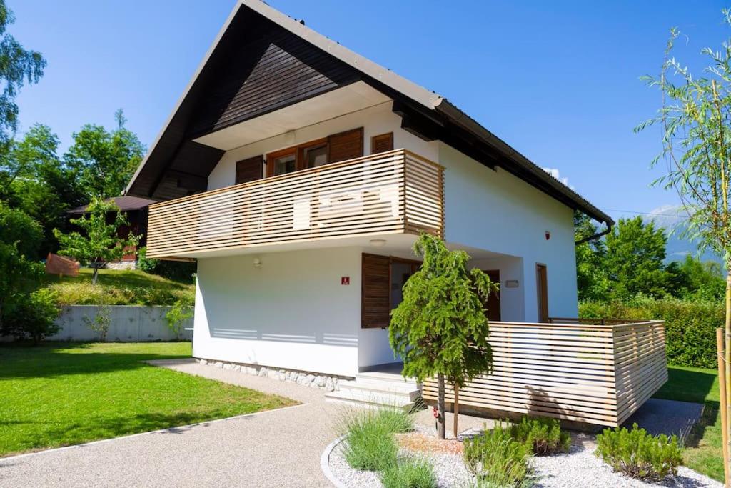 Private Green Getaway Bled Exterior foto